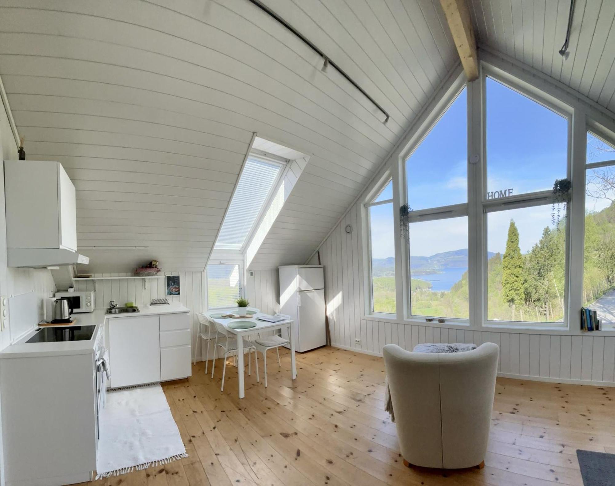 Fjord Road Apartment Hjelmeland Luaran gambar