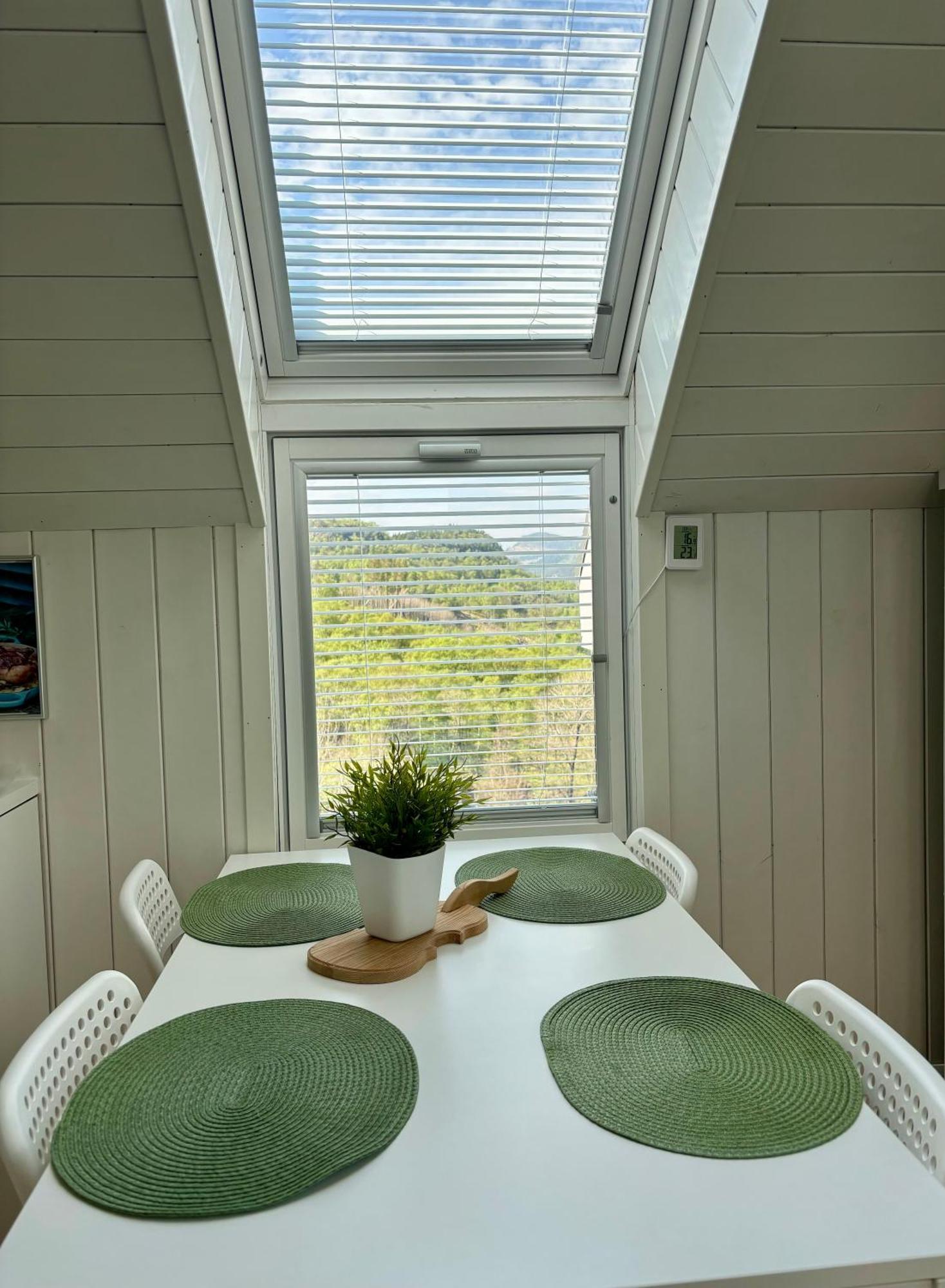 Fjord Road Apartment Hjelmeland Luaran gambar