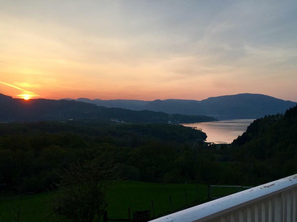 Fjord Road Apartment Hjelmeland Luaran gambar